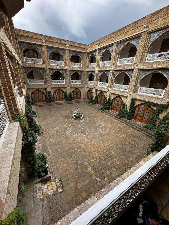 Shahristan Plaza Hotell Buchara Exteriör bild